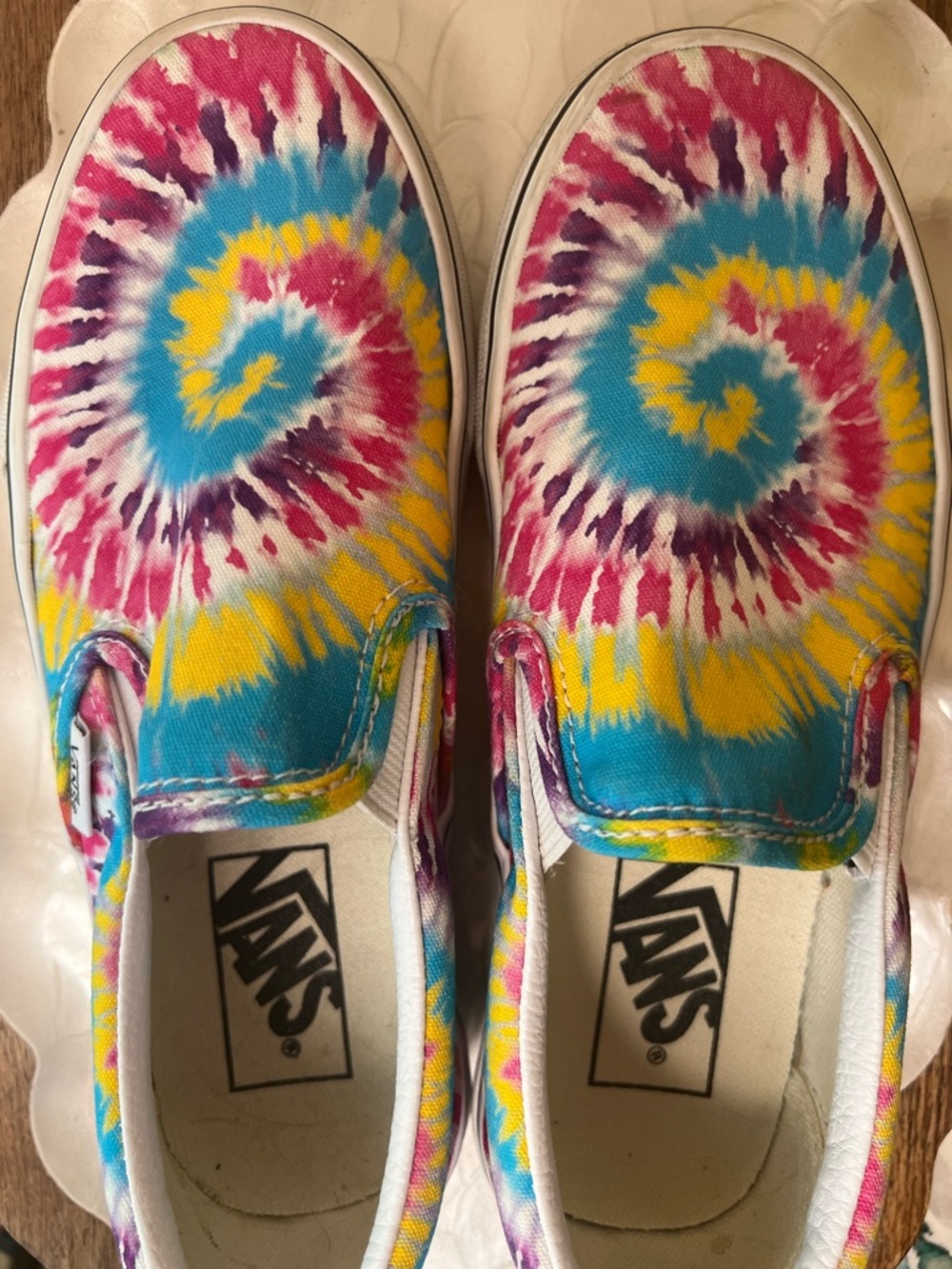 Vans Classic Slip-On Shoes – Tie-Dye Spiral – Women’s 5 / Men’s 3.5 - Picture 5 of 11